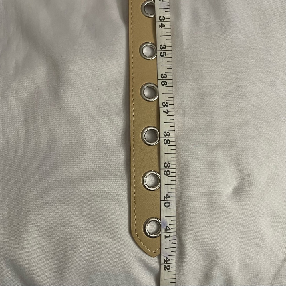 Beige PU leather belt - Picture 6 of 8